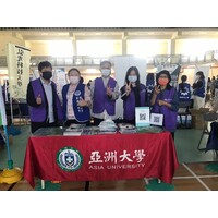 台中龍津高中自辦大博會